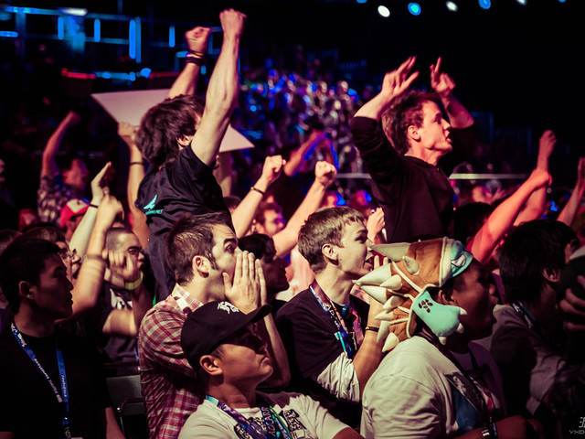 动的深厚实 动的深厚实