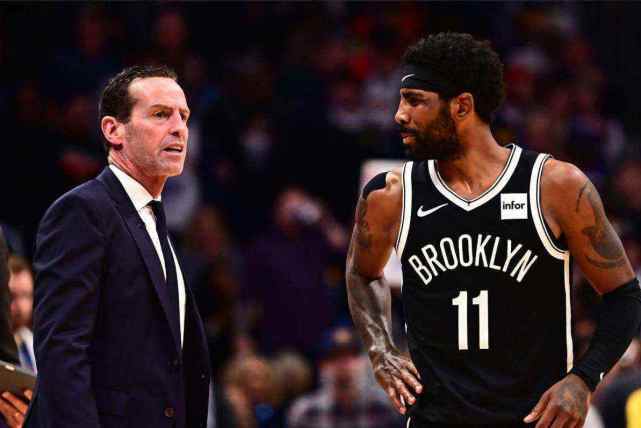 由一家经纪 由一家经纪