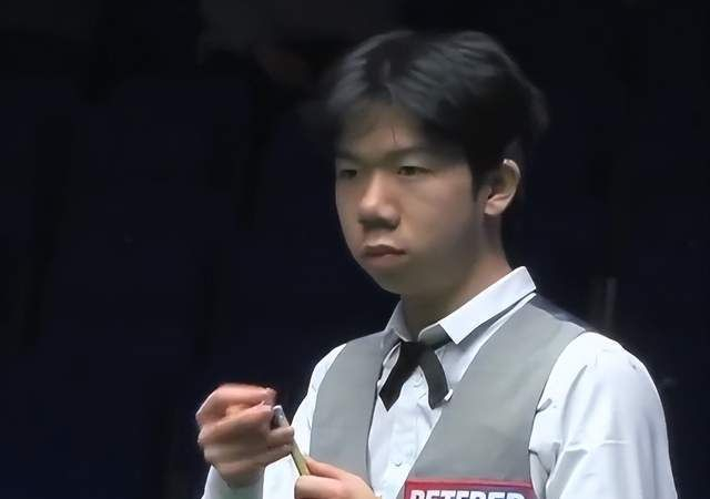 荣誉铺平了 荣誉铺平了